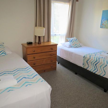 The Shores Holiday Apartments Mackay Bilik gambar