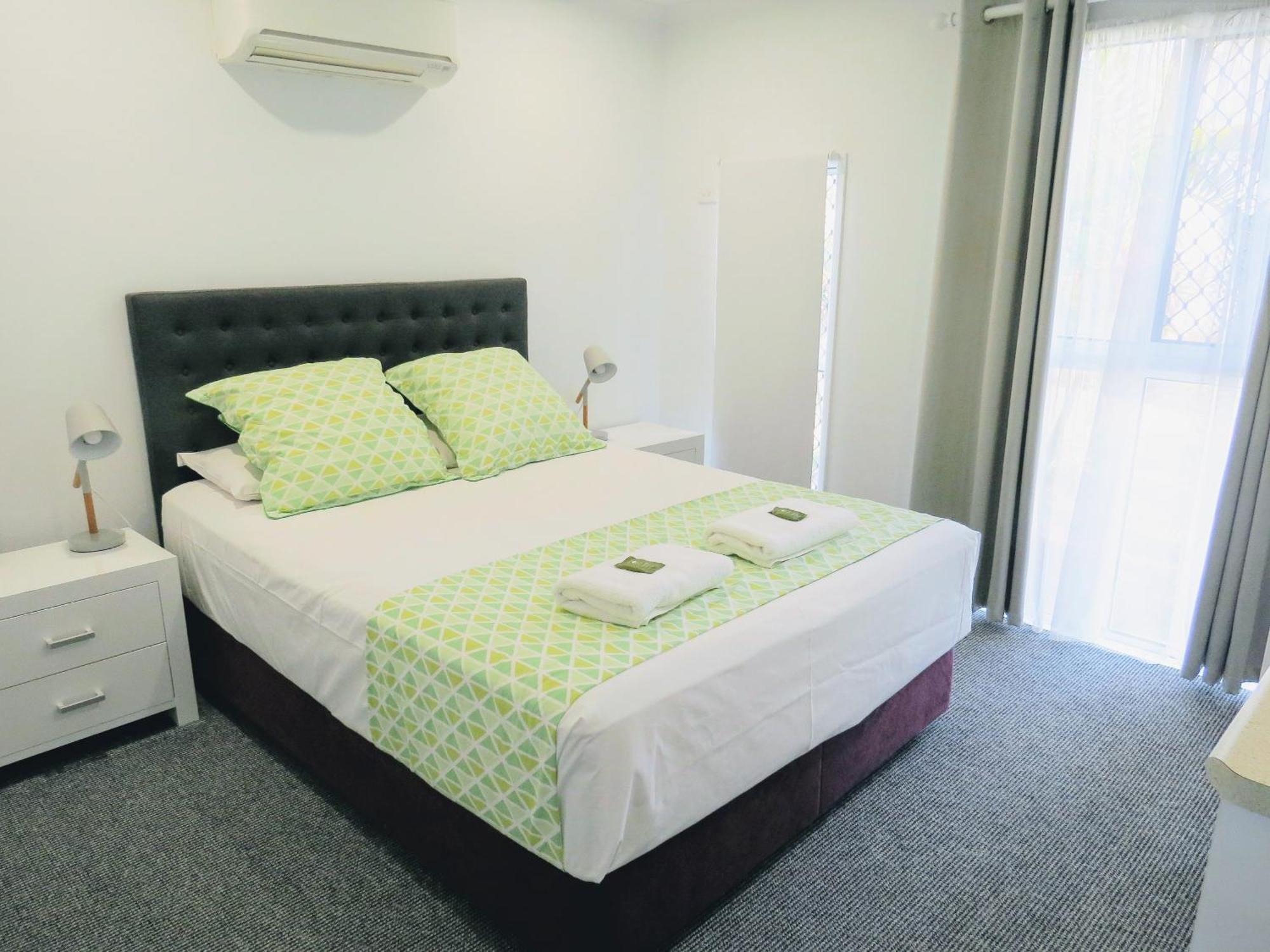 The Shores Holiday Apartments Mackay Bilik gambar