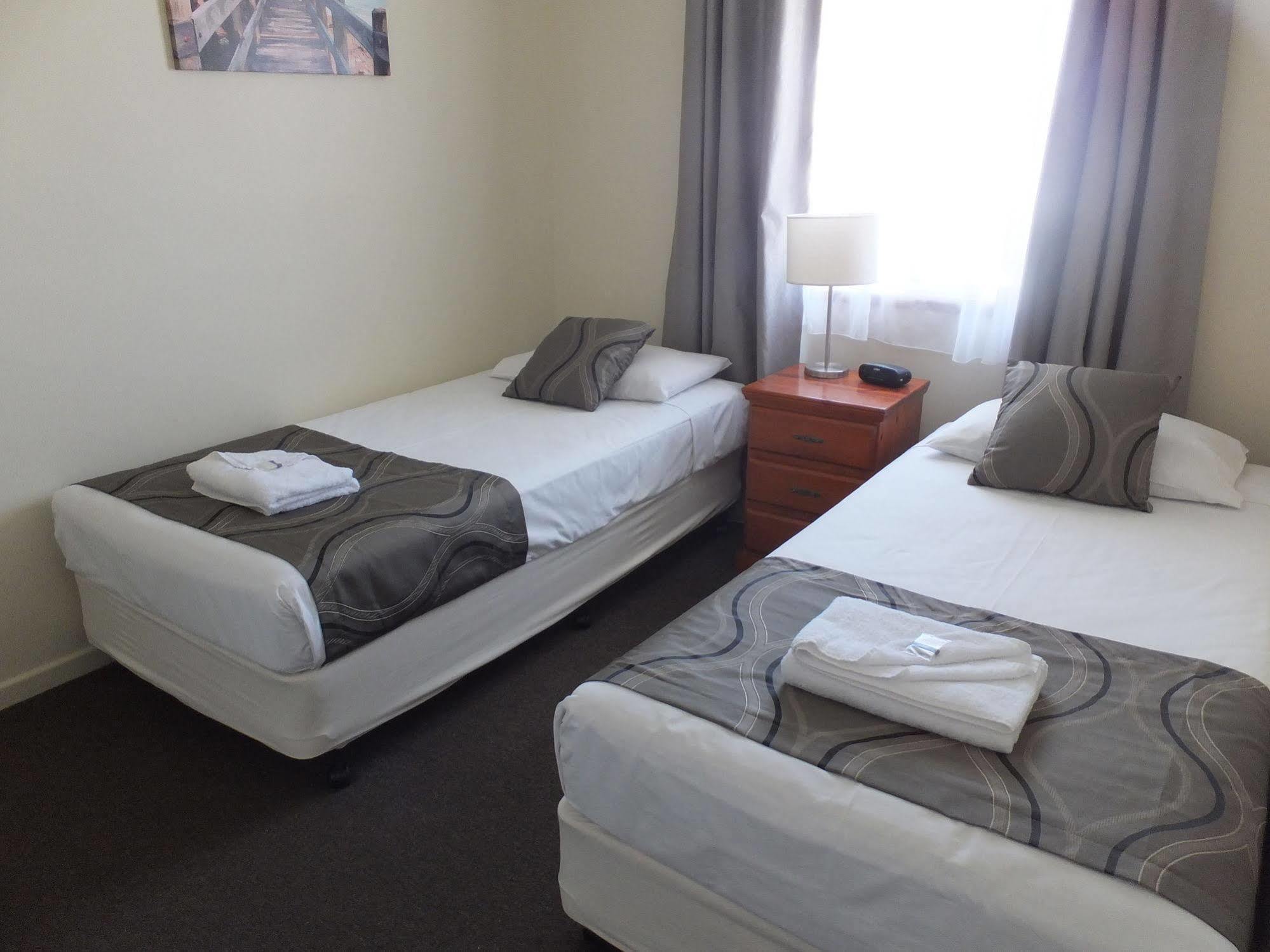The Shores Holiday Apartments Mackay Luaran gambar