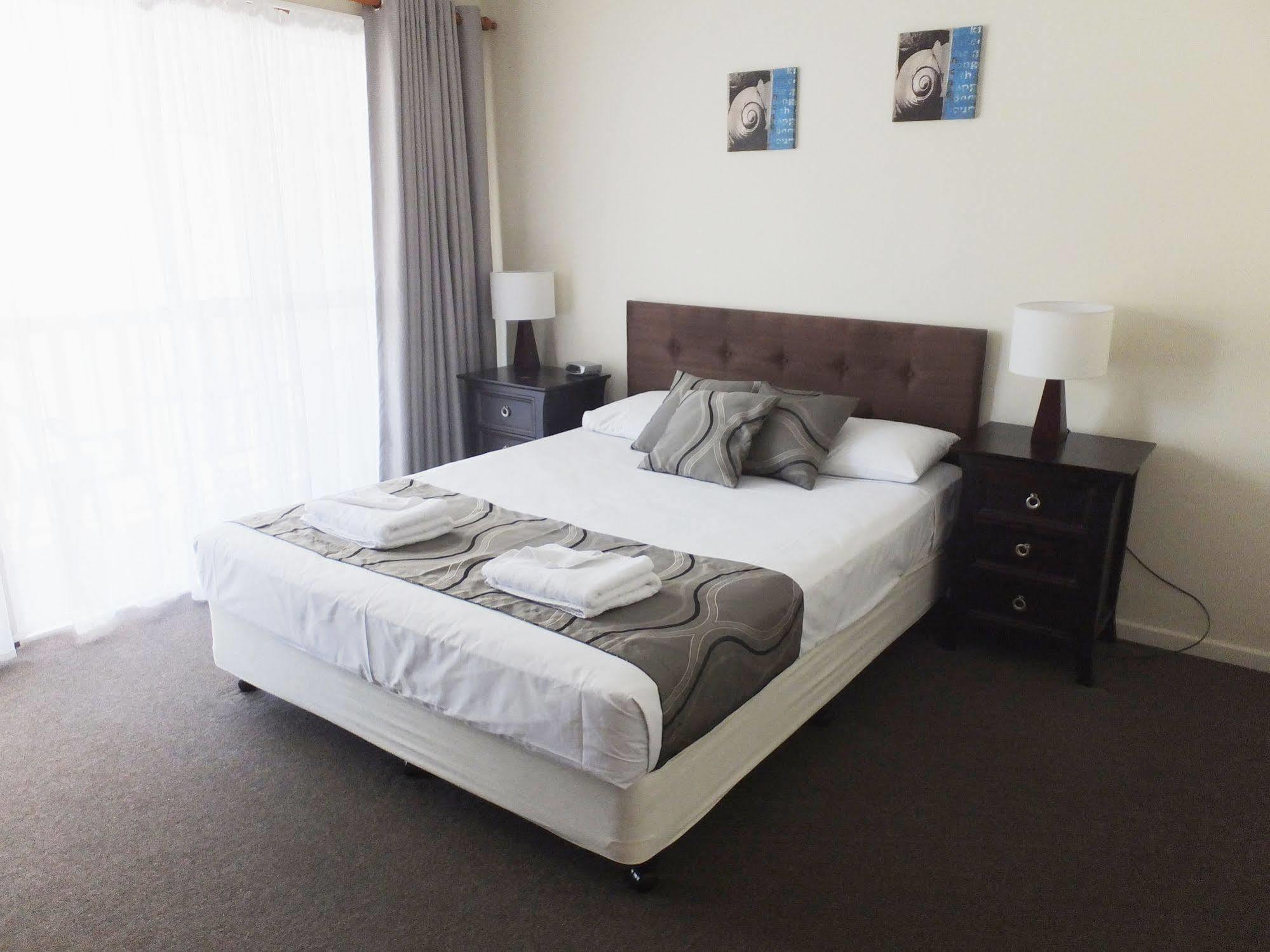 The Shores Holiday Apartments Mackay Luaran gambar